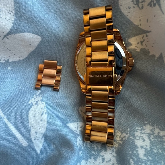 Michael Kors Rose Gold Watch authentic - Picture 2 of 10